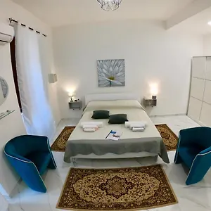  Appartement Guest Historic Centre